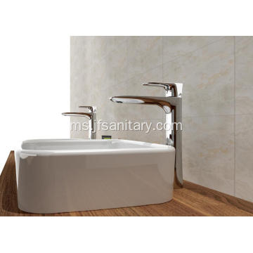 Chrome Finish Tall Basin Faucets untuk Basin Basuh